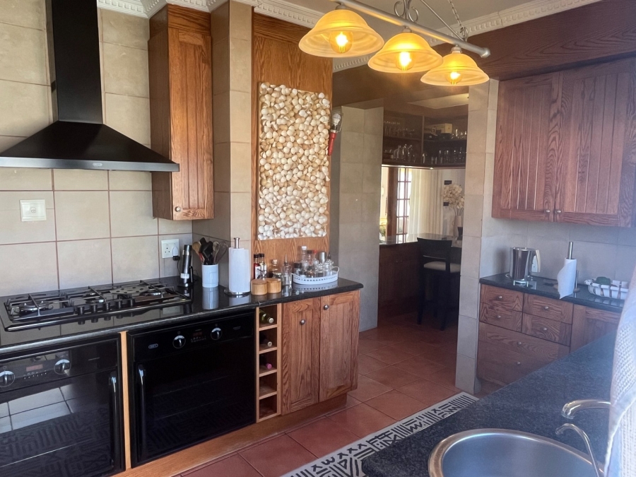 4 Bedroom Property for Sale in Maselspoort Free State